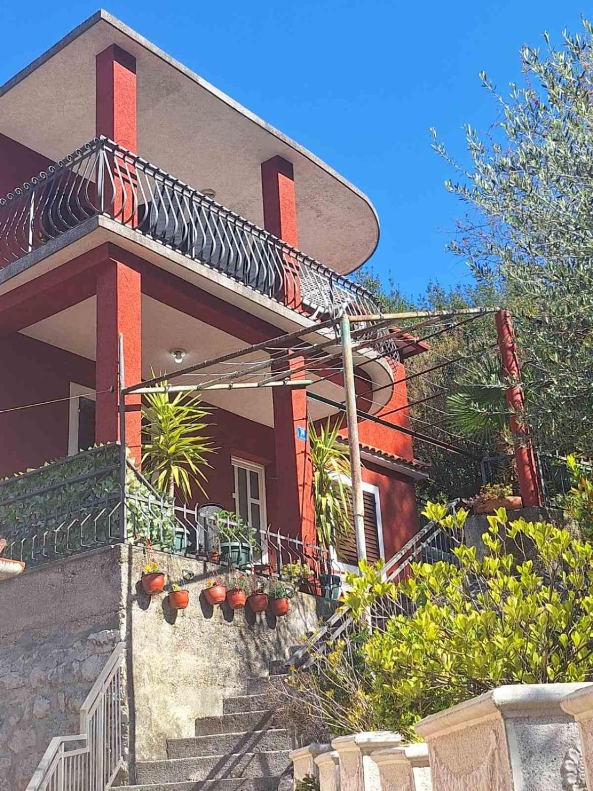 Red House Apartment Kotor Eksteriør bilde